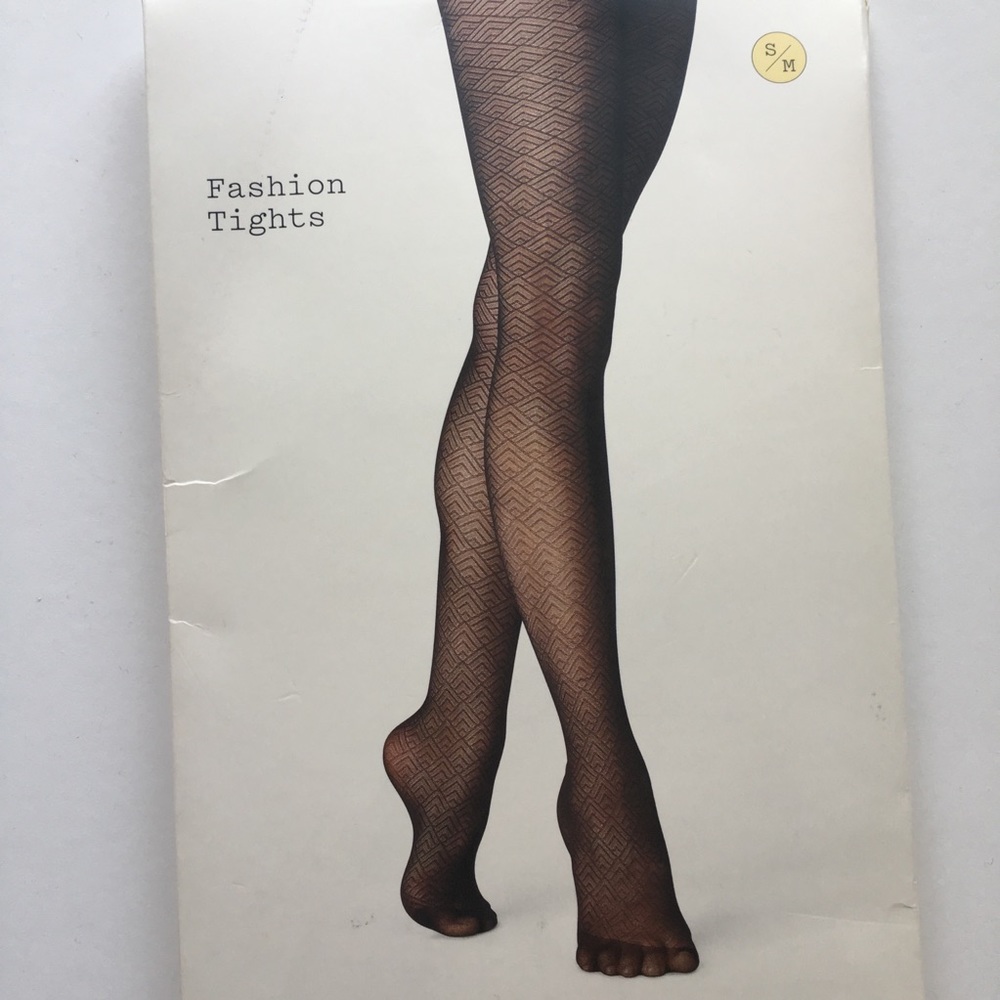 A New Day Black Fashion Tights Geometric Art Deco Triangles Pantyhose - Picture 6 of 6